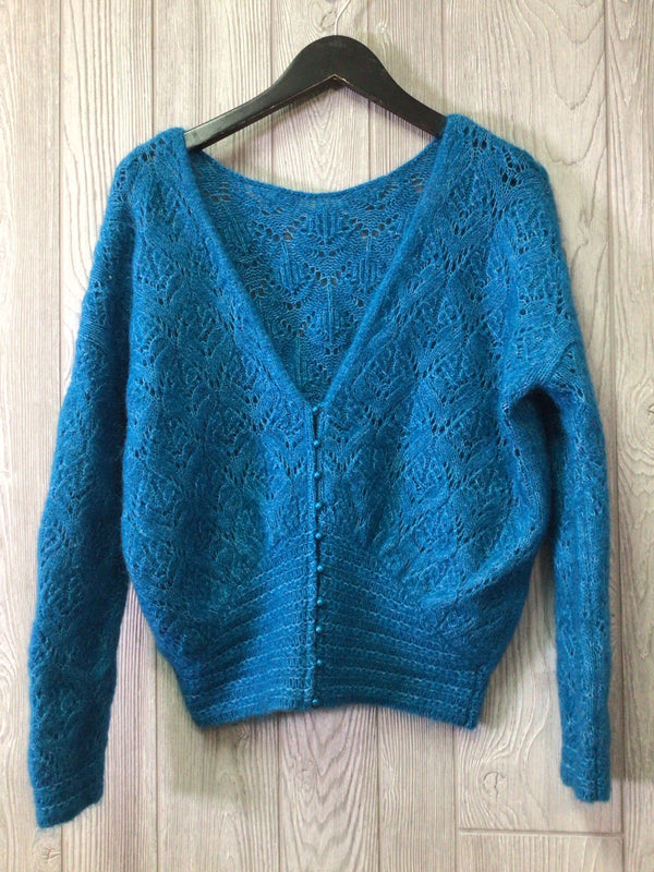 Cezanne Sweater Size Small